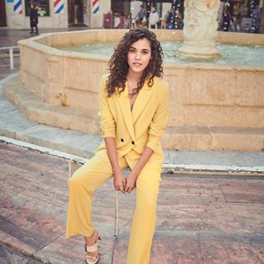 H&M <br/> divna modna priča